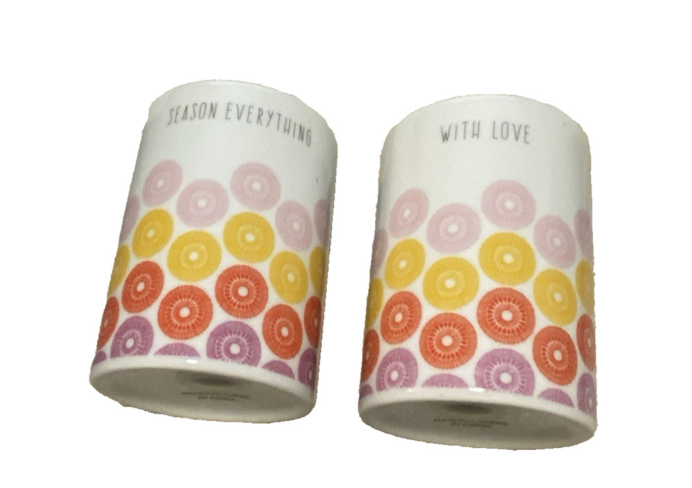 NWT Rosanna Seasoned With Love Salt & Pepper Modernist Shaker Set With Box Gift